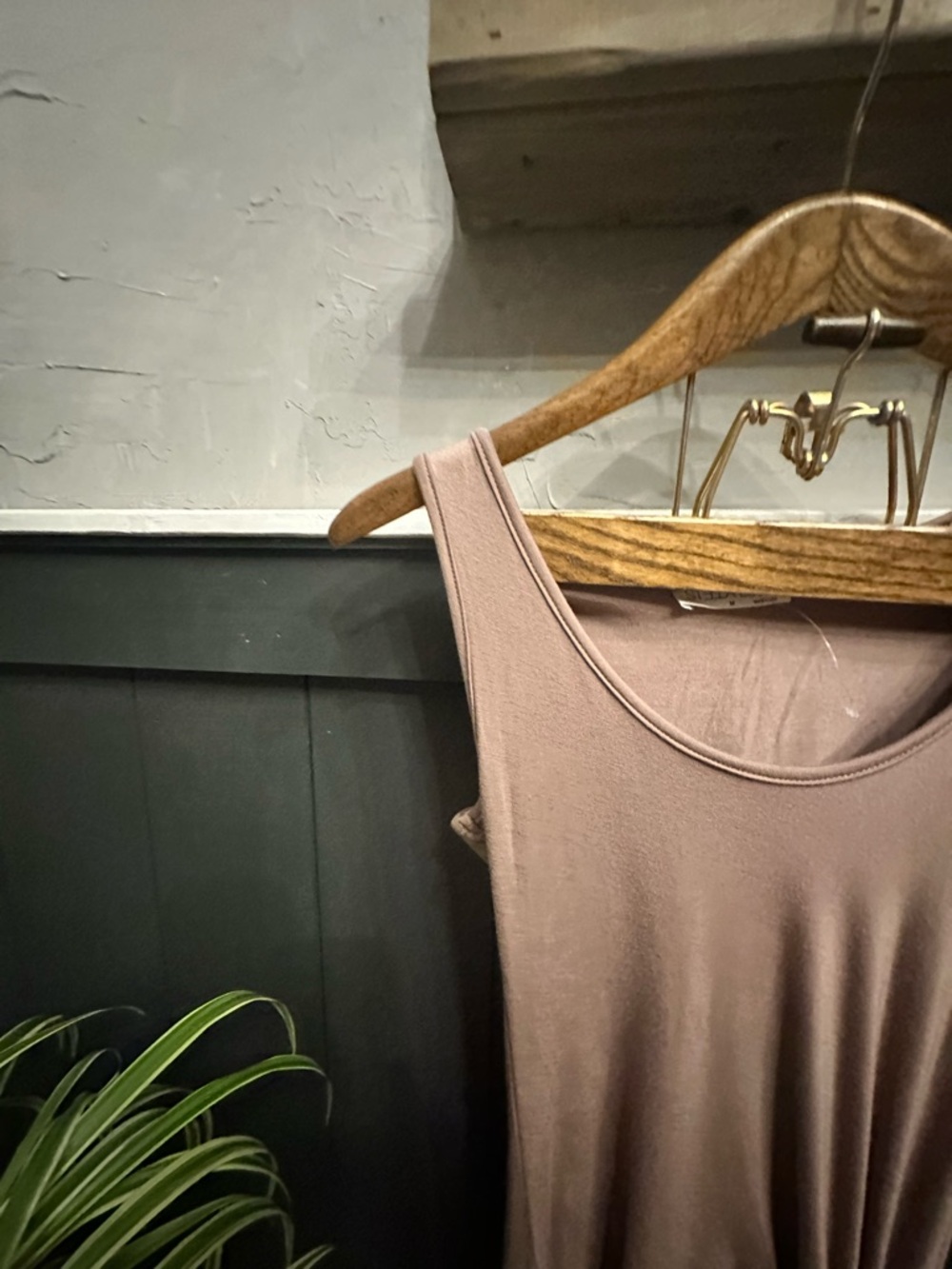 NEW Stella Luce Sleeveless Twist-Detail Tank Dress in Dusty Mauve size M - Picture 4 of 11